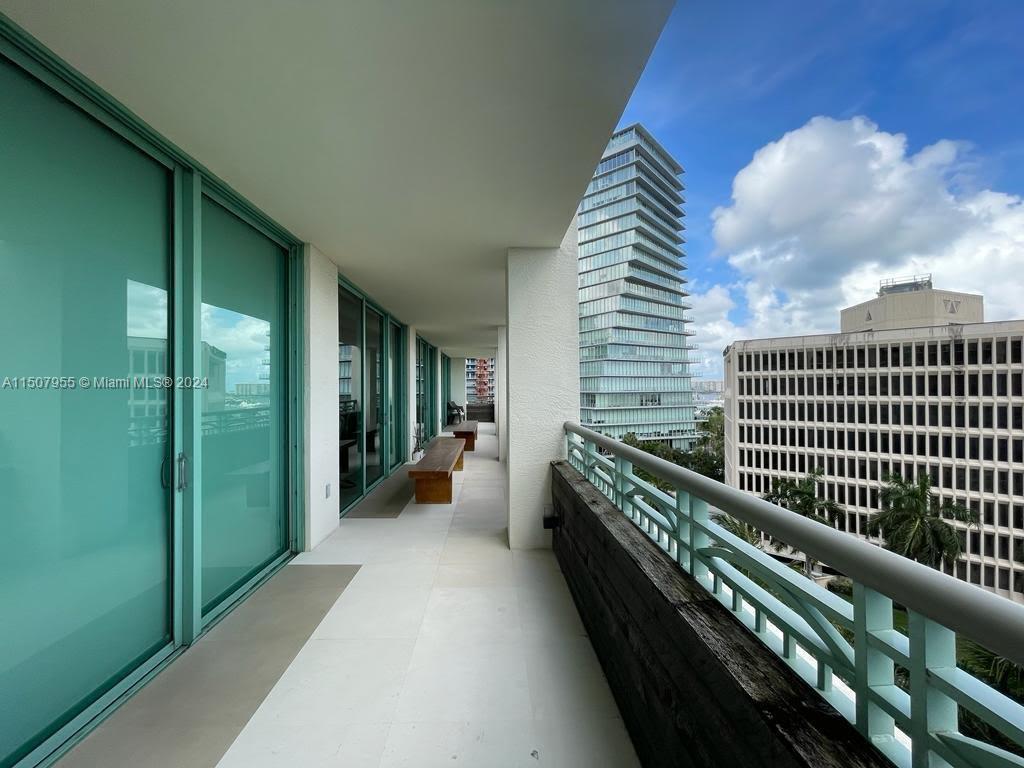 3400 SW 27th Ave # 702