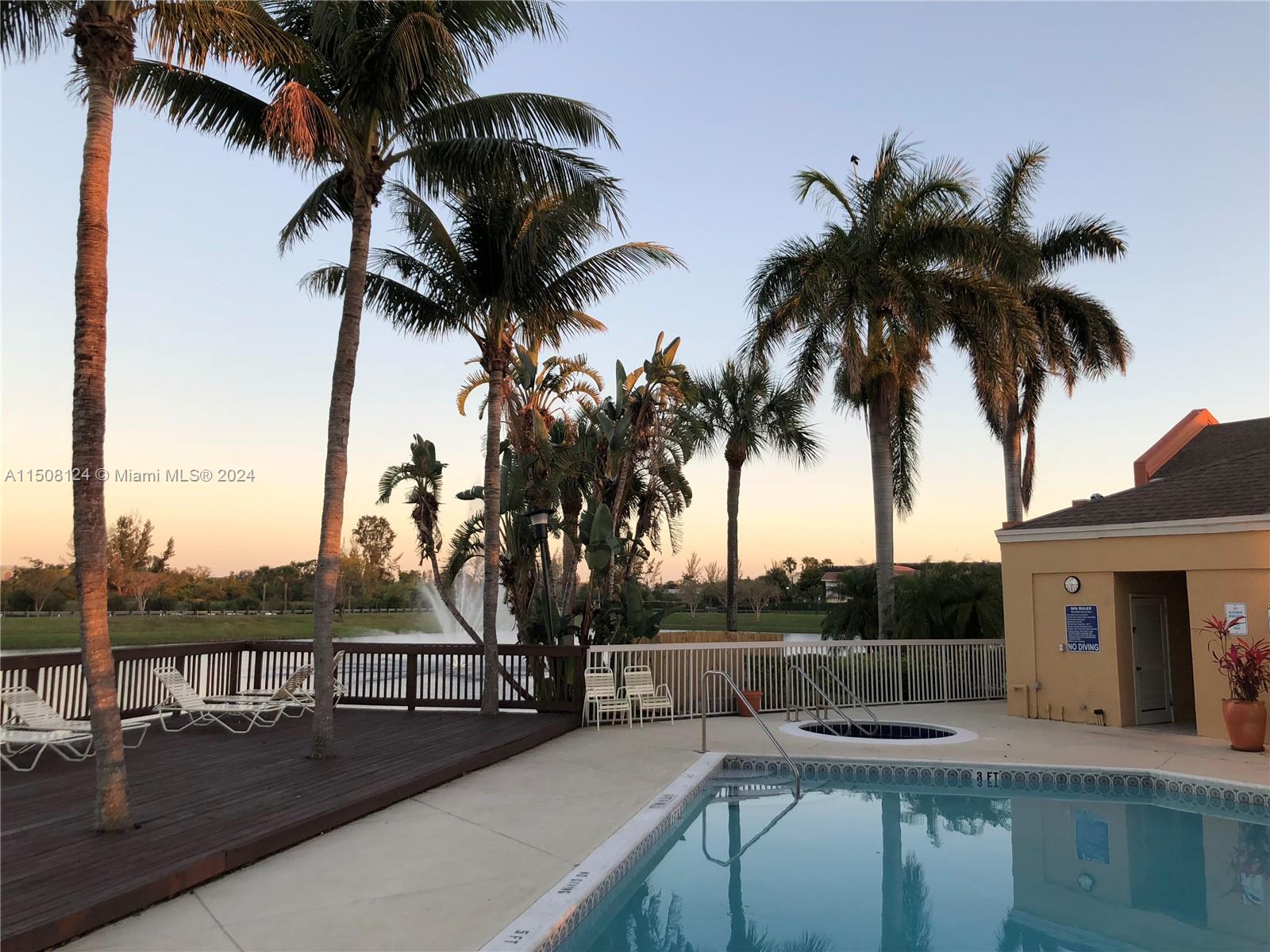 5200 NW 31st Ave # 165