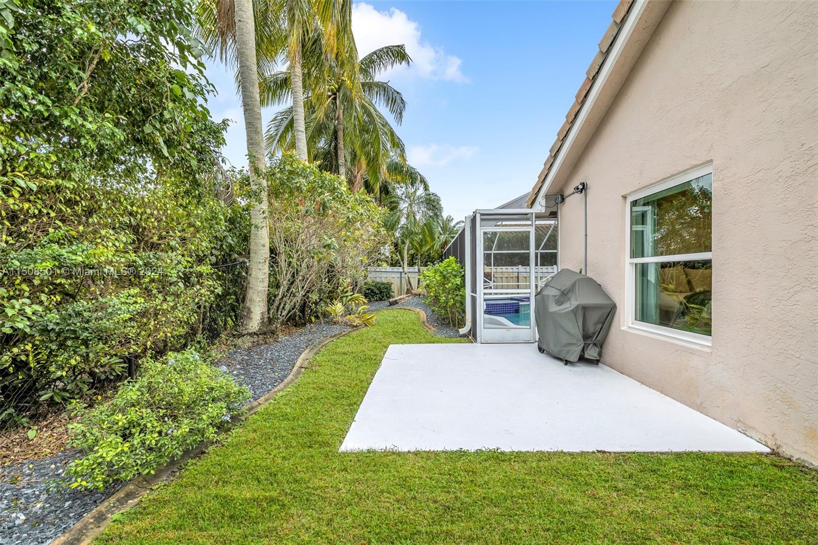 10328 NW 50th Ct