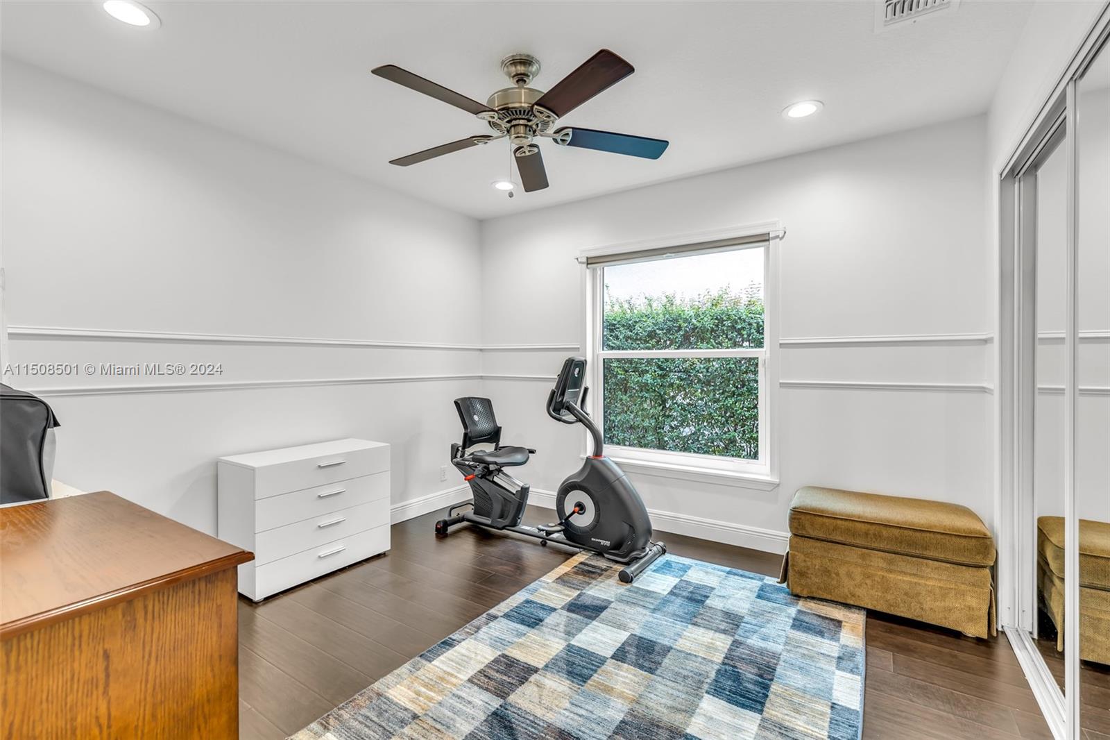10328 NW 50th Ct