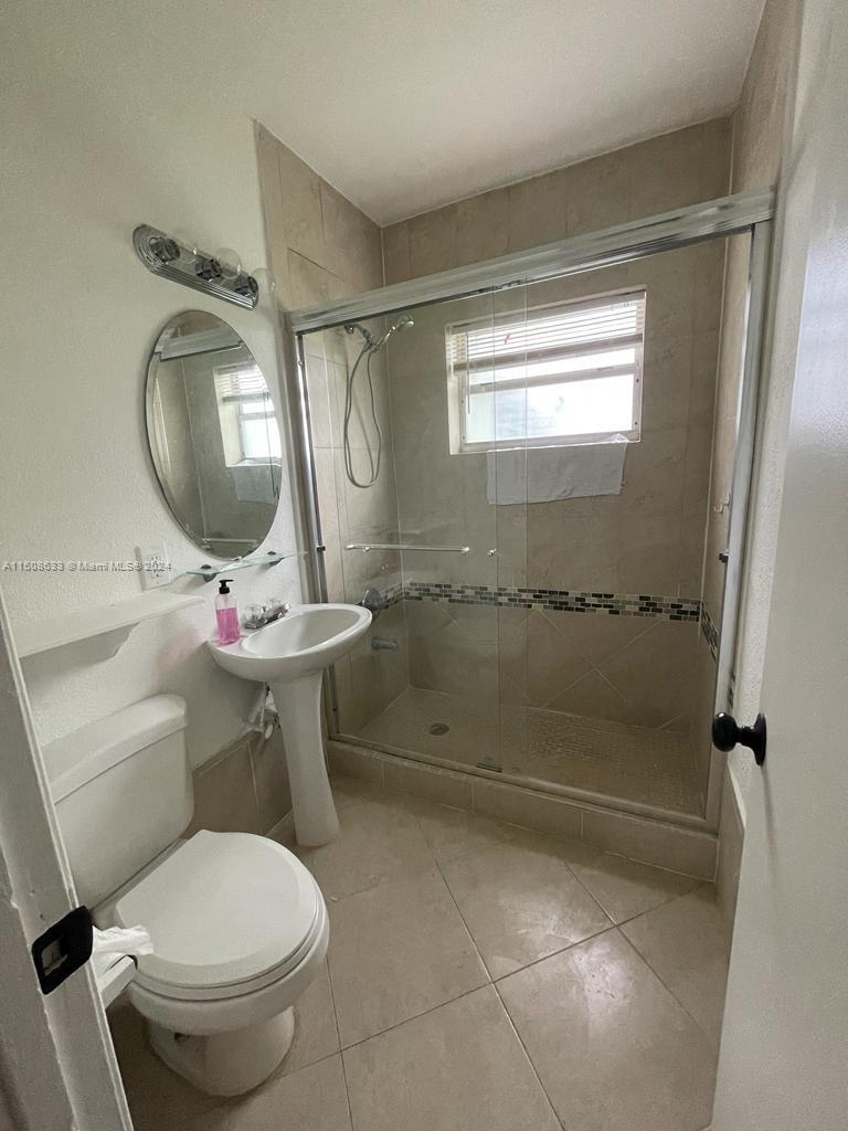 2921 NW 21st Ave # 0