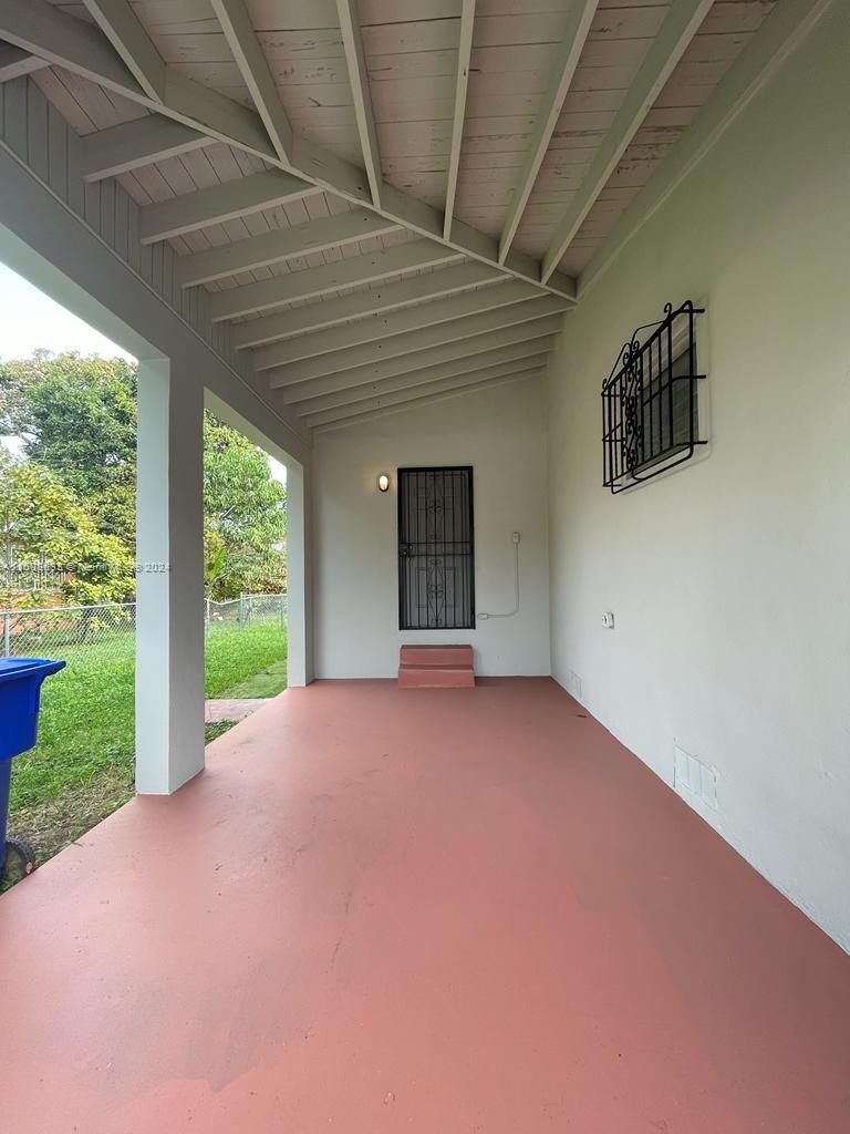 2921 NW 21st Ave # 0