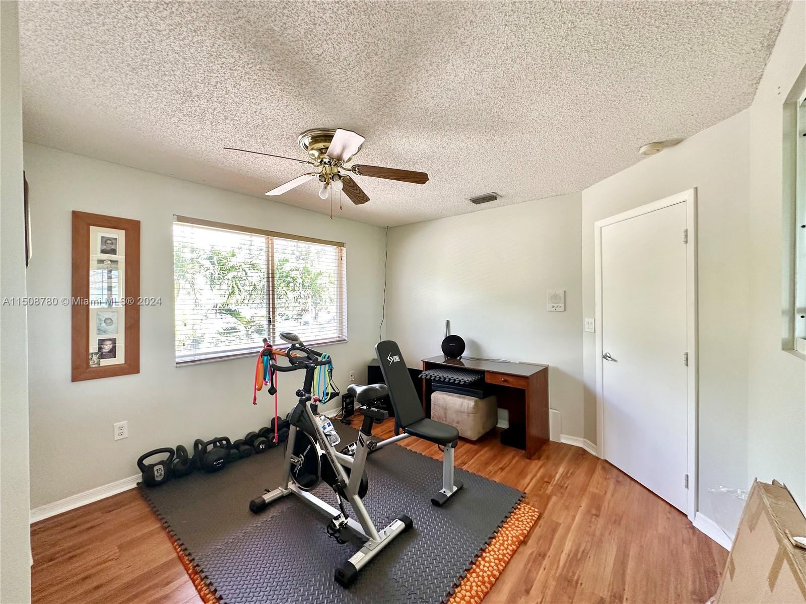 15785 SW 90th Ter