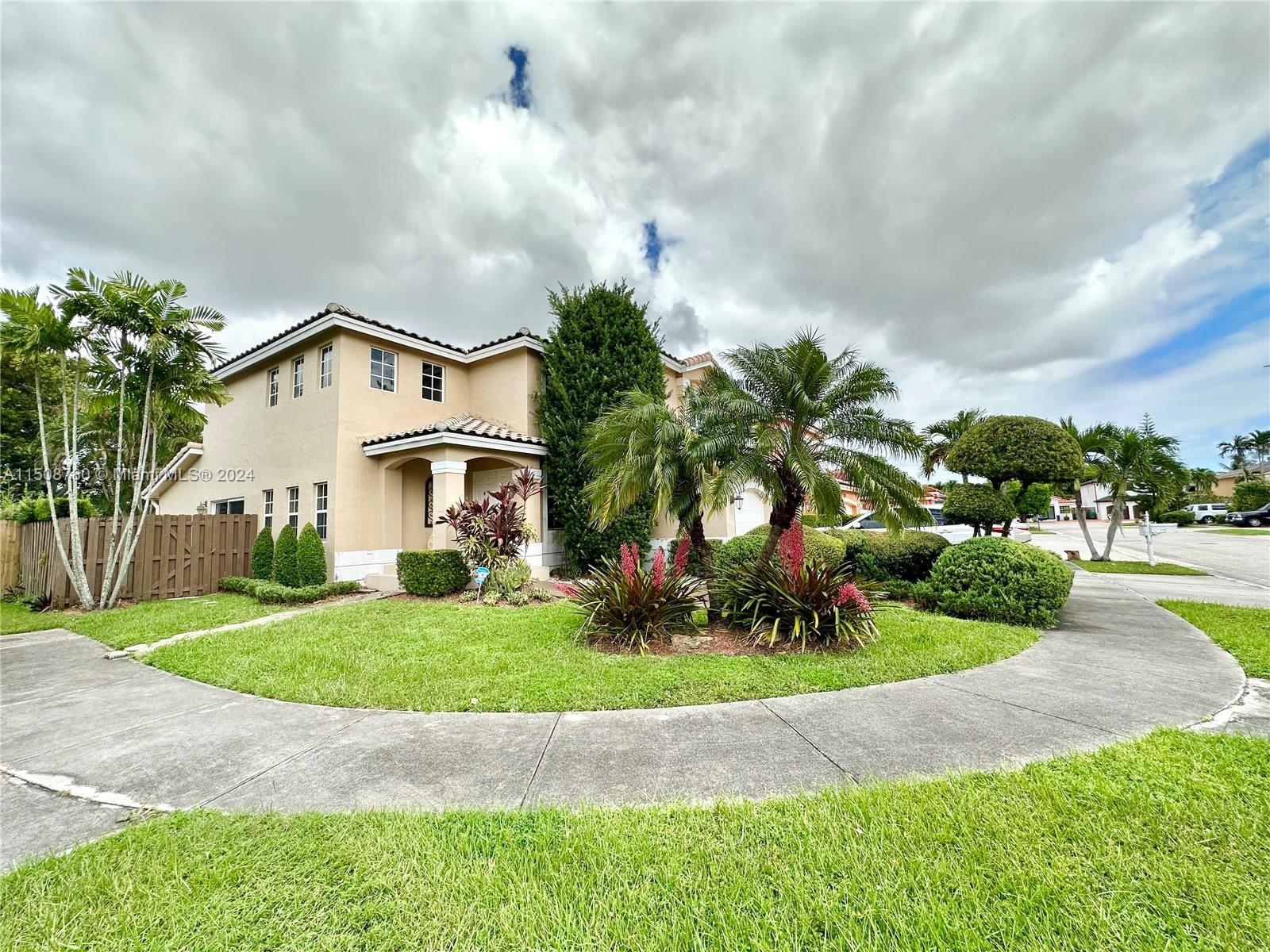 15785 SW 90th Ter