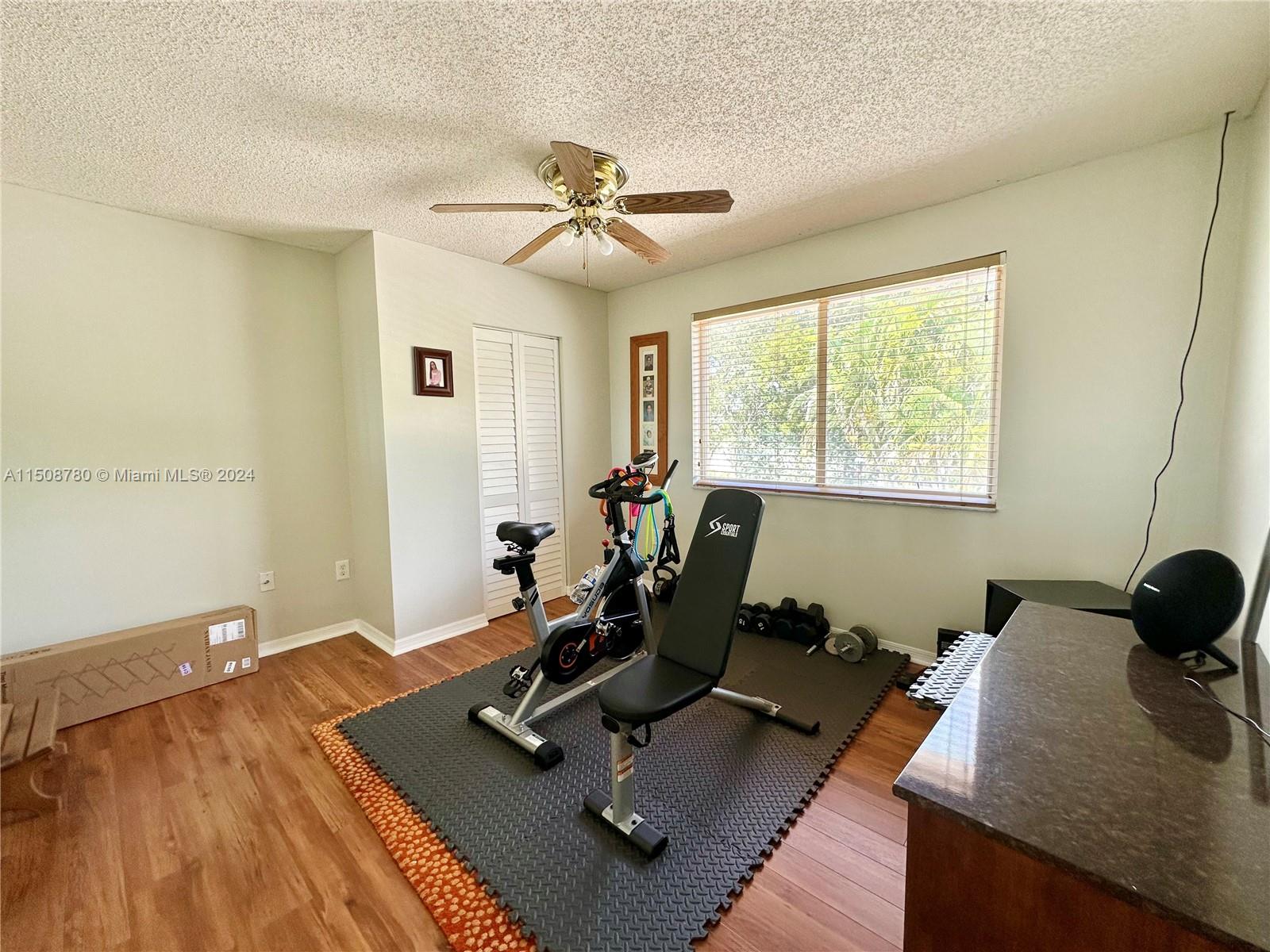 15785 SW 90th Ter