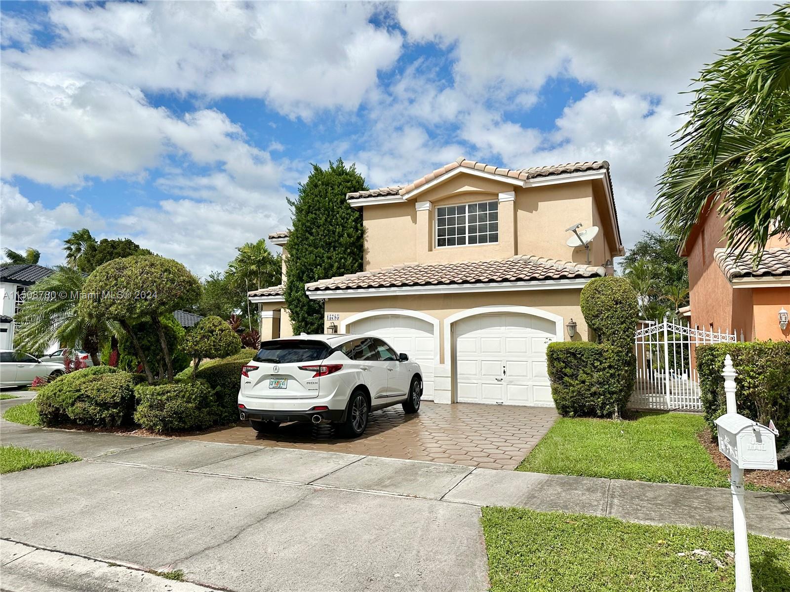15785 SW 90th Ter