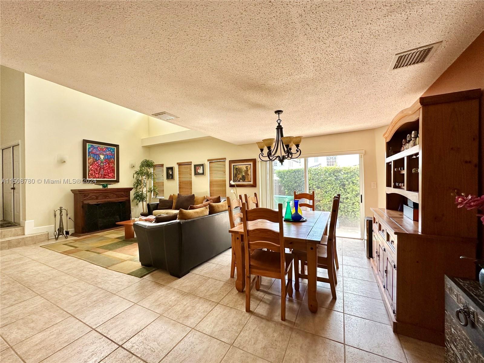 15785 SW 90th Ter