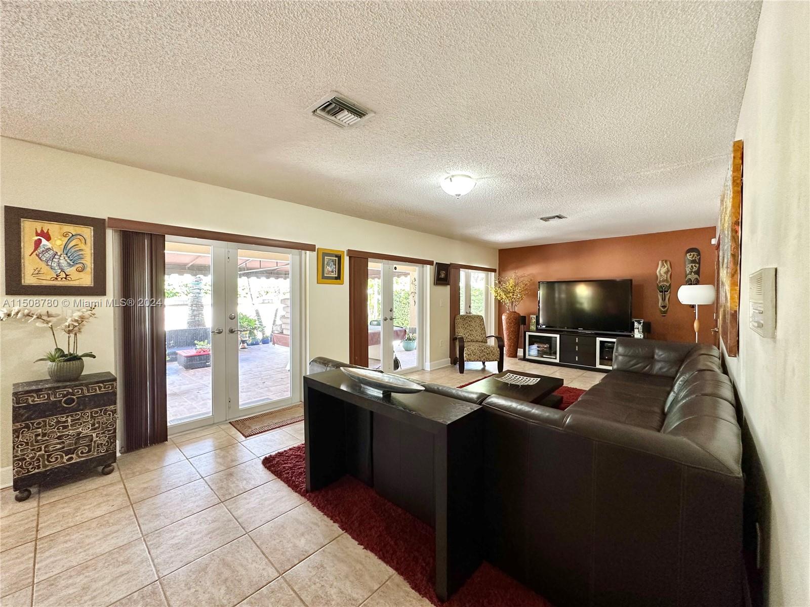 15785 SW 90th Ter