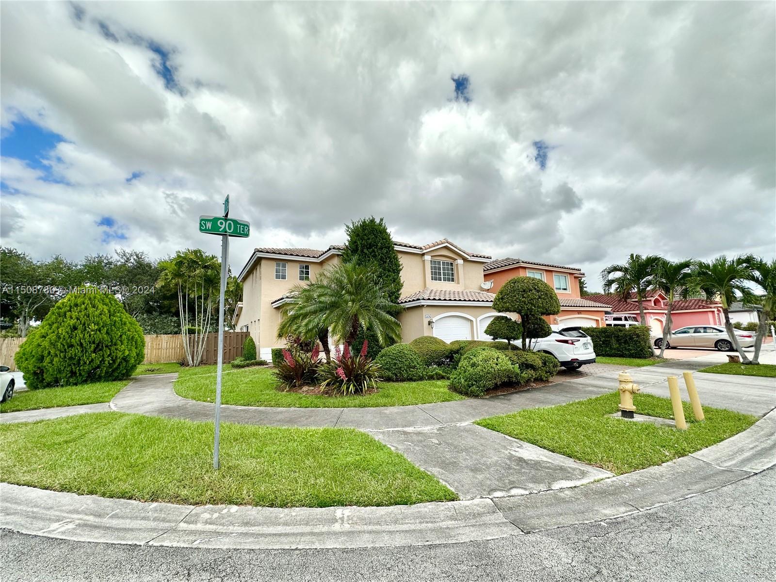 15785 SW 90th Ter