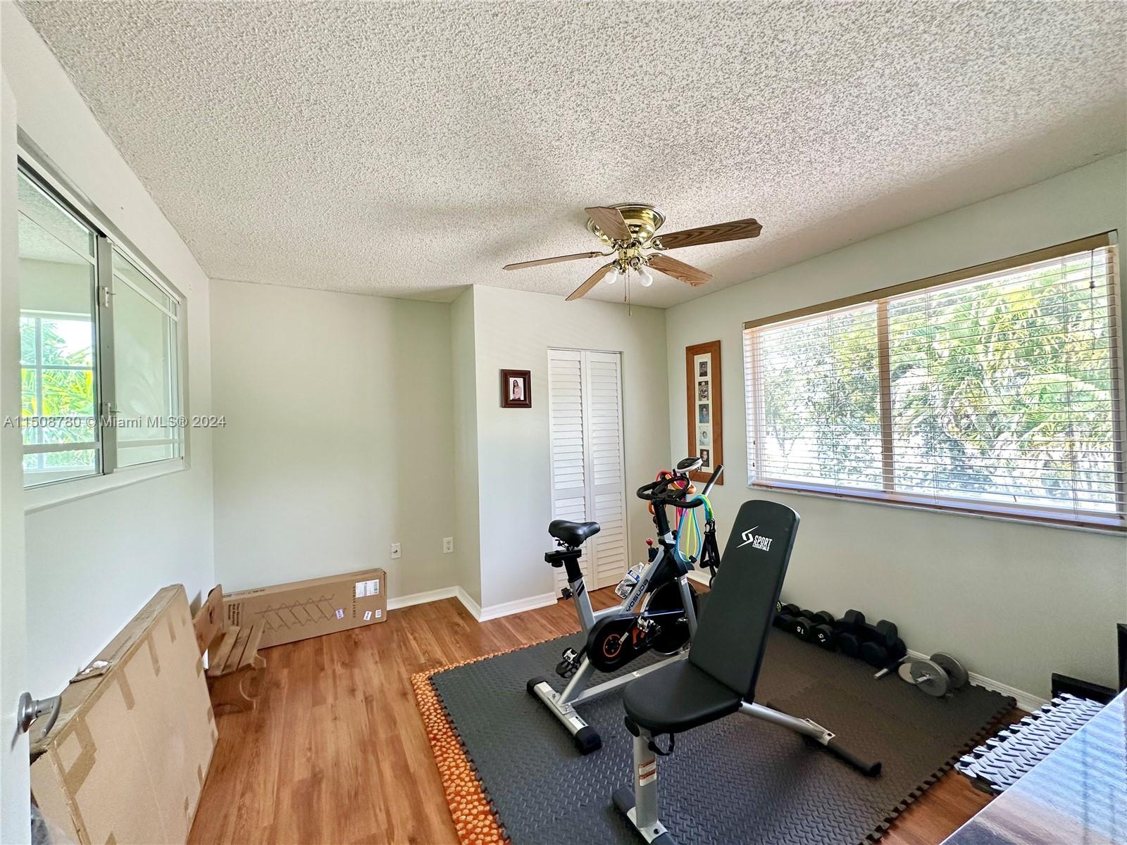 15785 SW 90th Ter