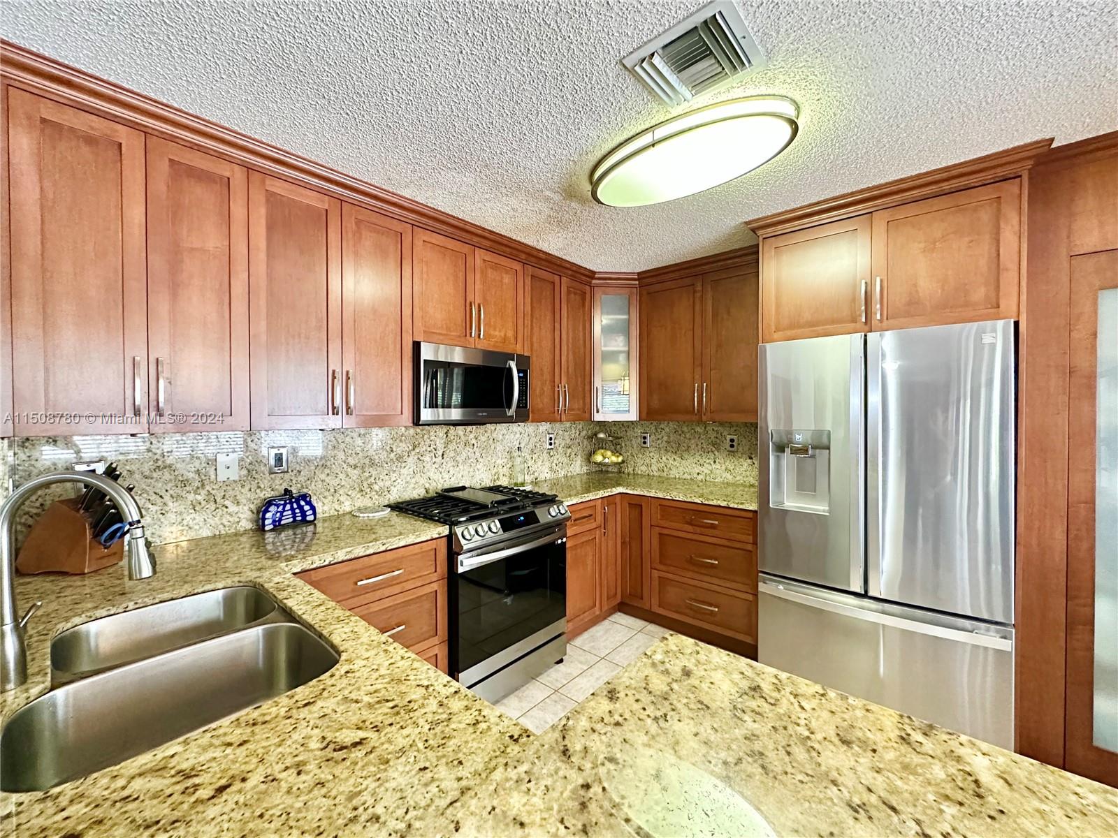 15785 SW 90th Ter