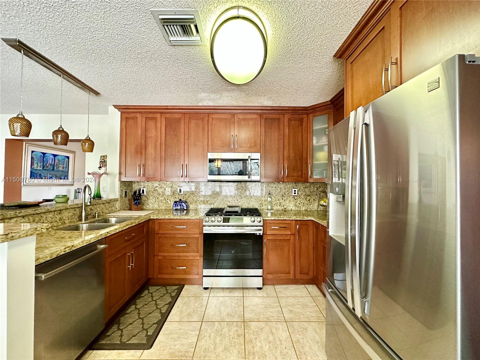 15785 SW 90th Ter