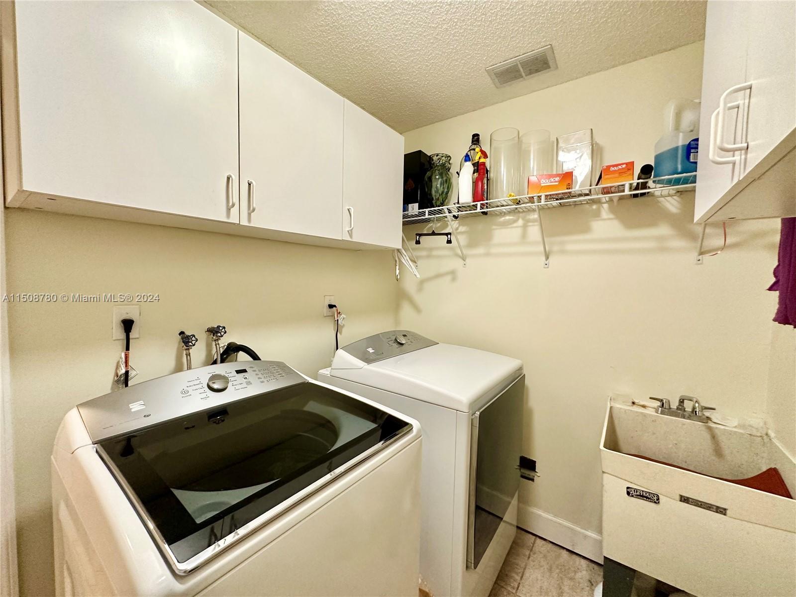 15785 SW 90th Ter