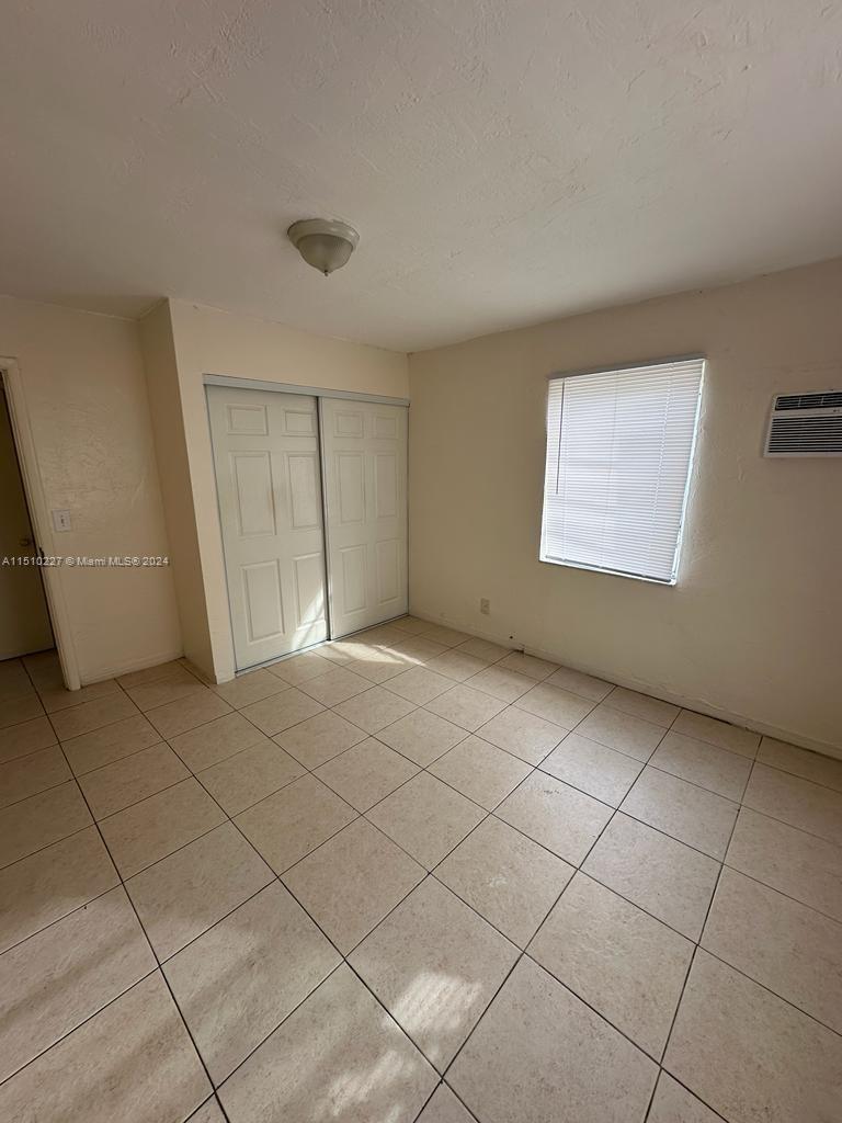 756 NW 5th St # 1