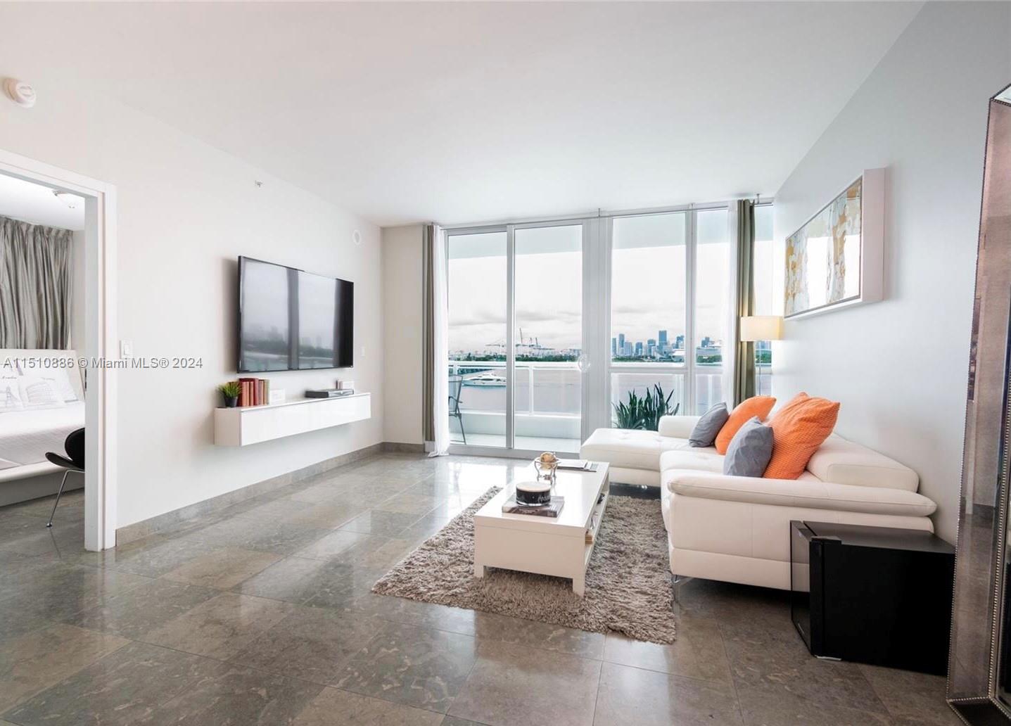 540 West Ave # 611