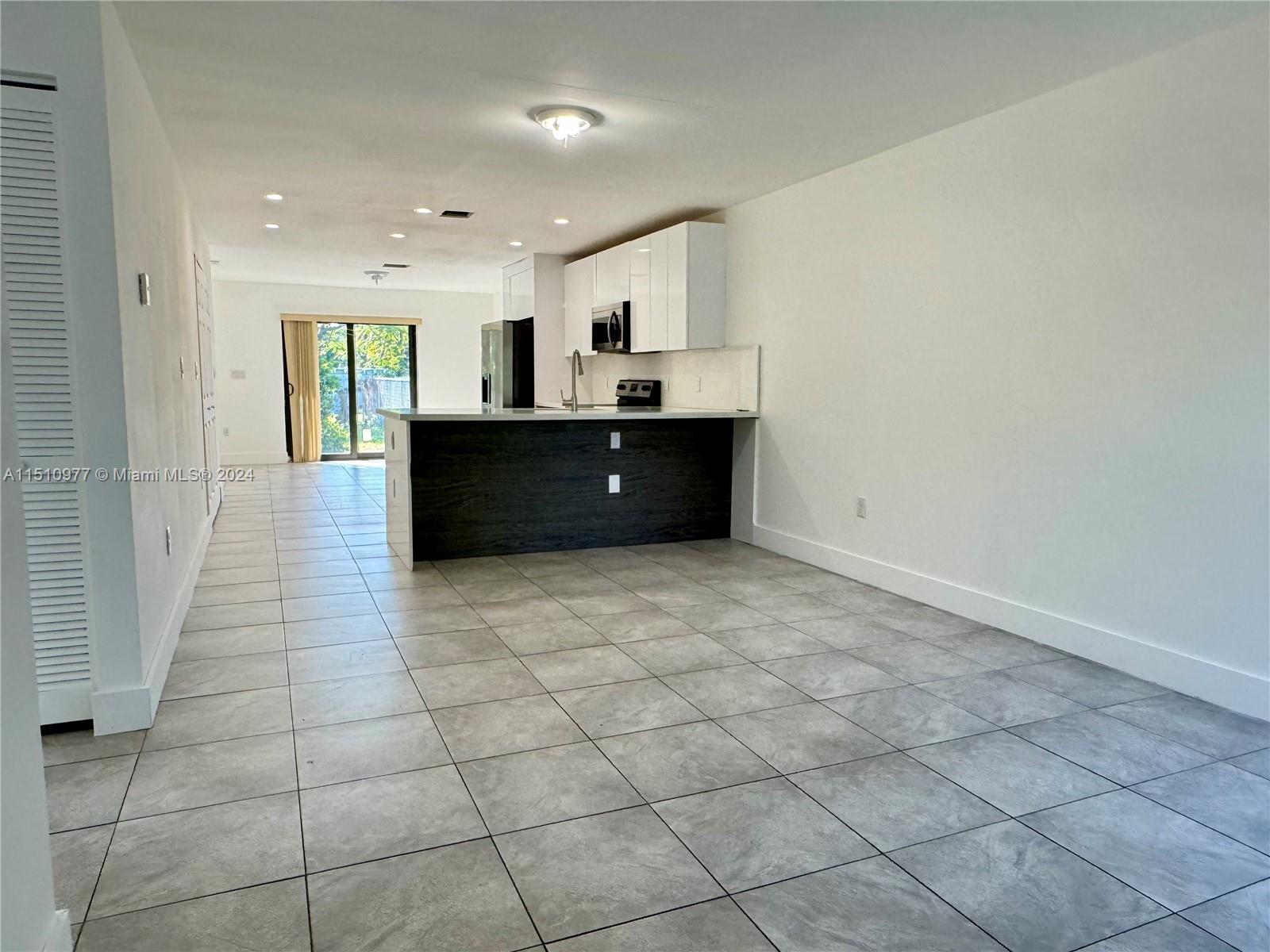 11846 SW 213th St # 1