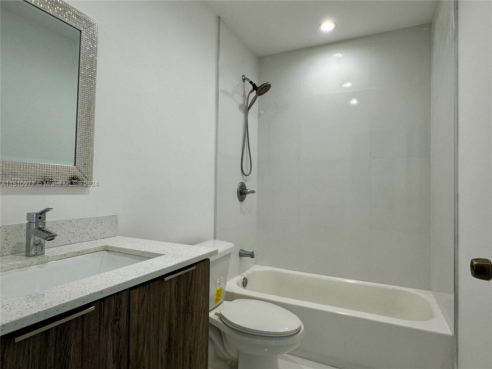 11846 SW 213th St # 1