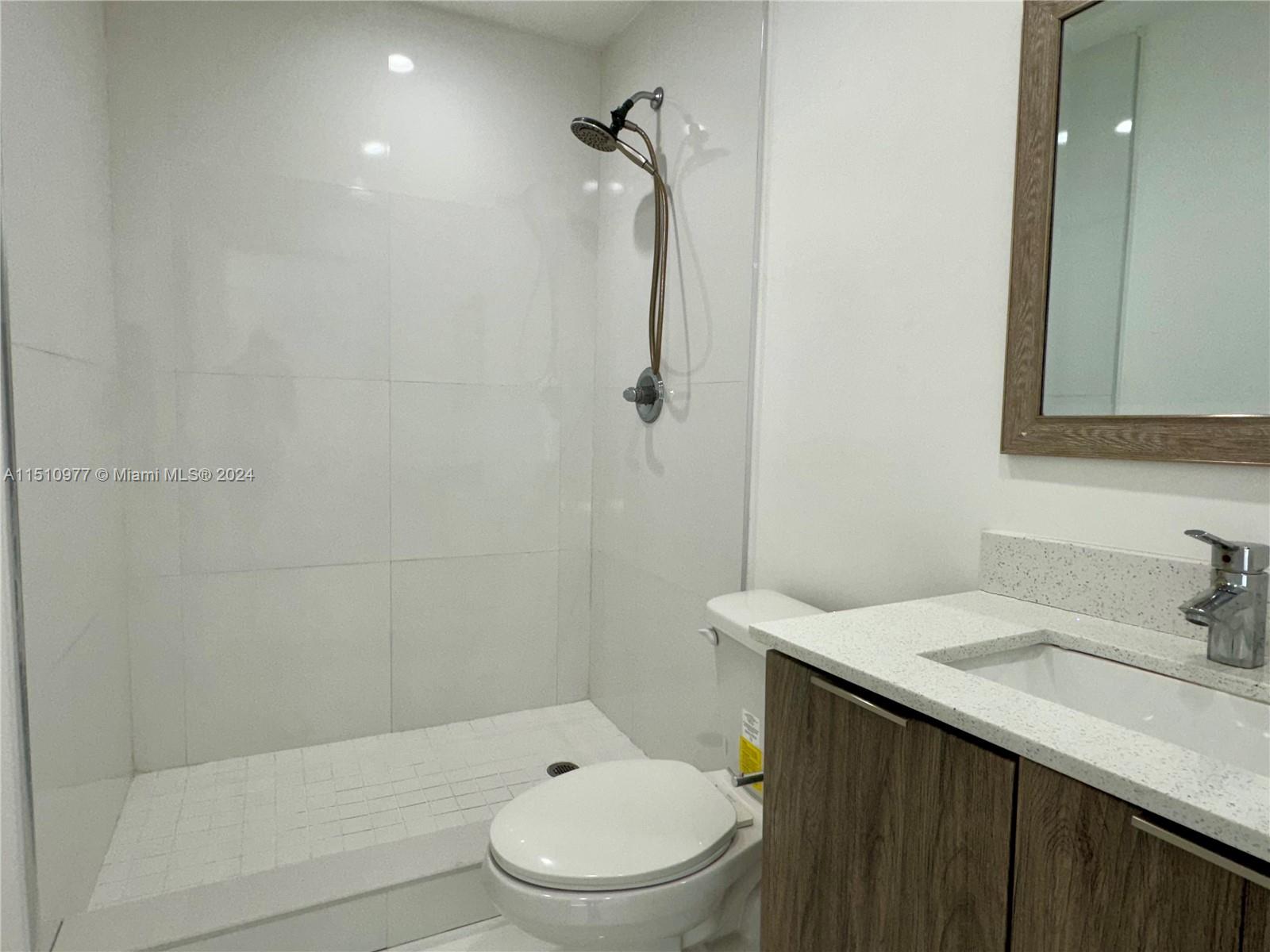 11846 SW 213th St # 1