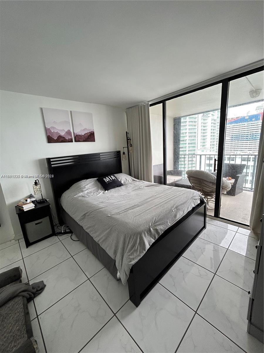 1865 Brickell Ave # A2005