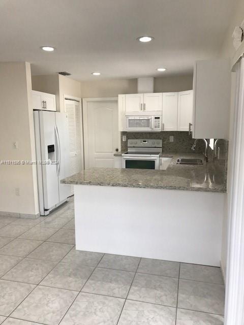 4531 NW 4th St # 4531