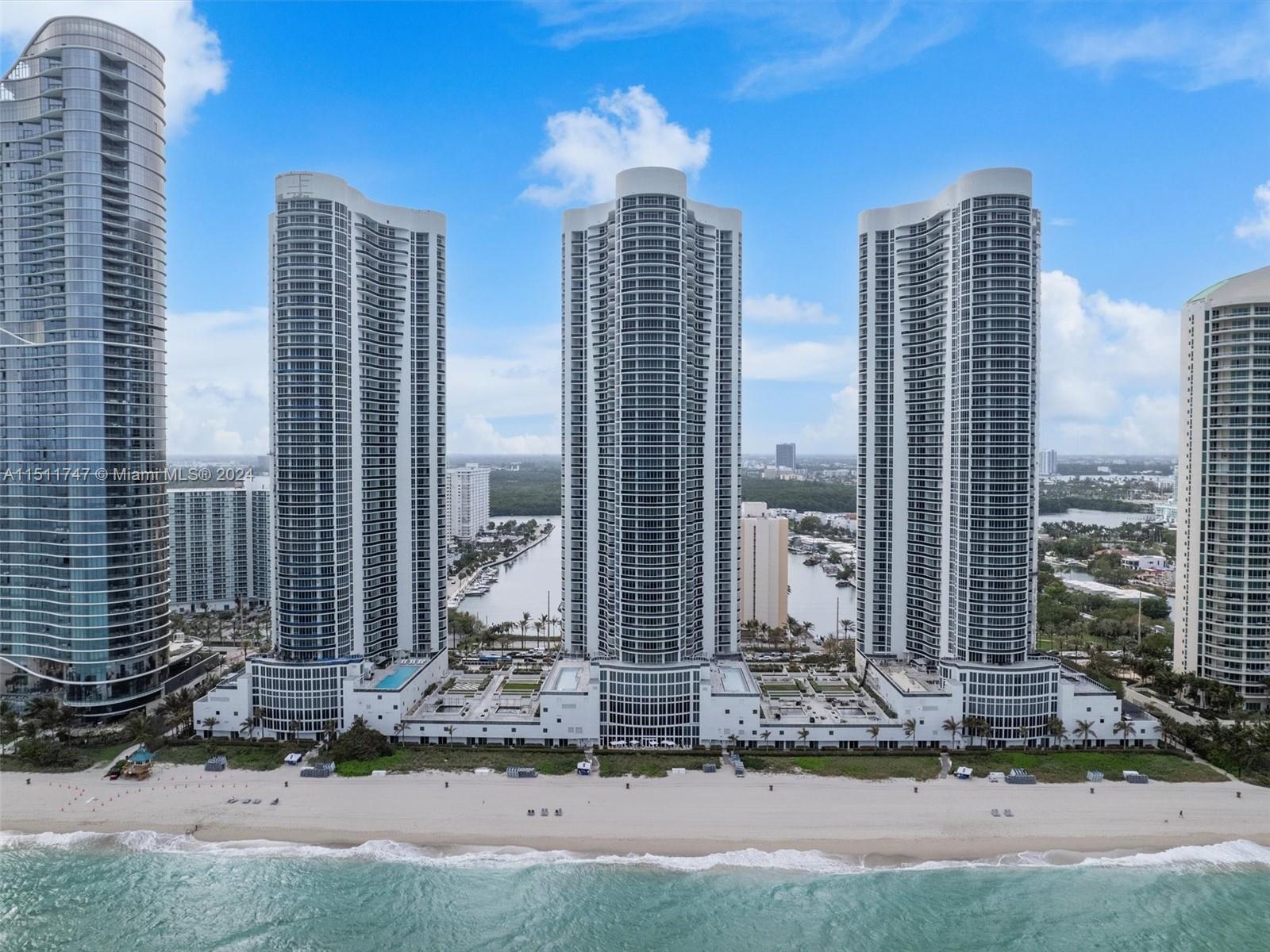 15901 Collins Ave # 2607