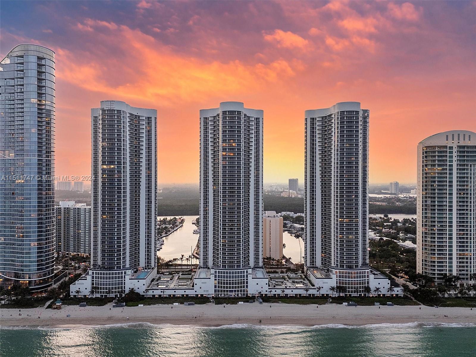15901 Collins Ave # 2607