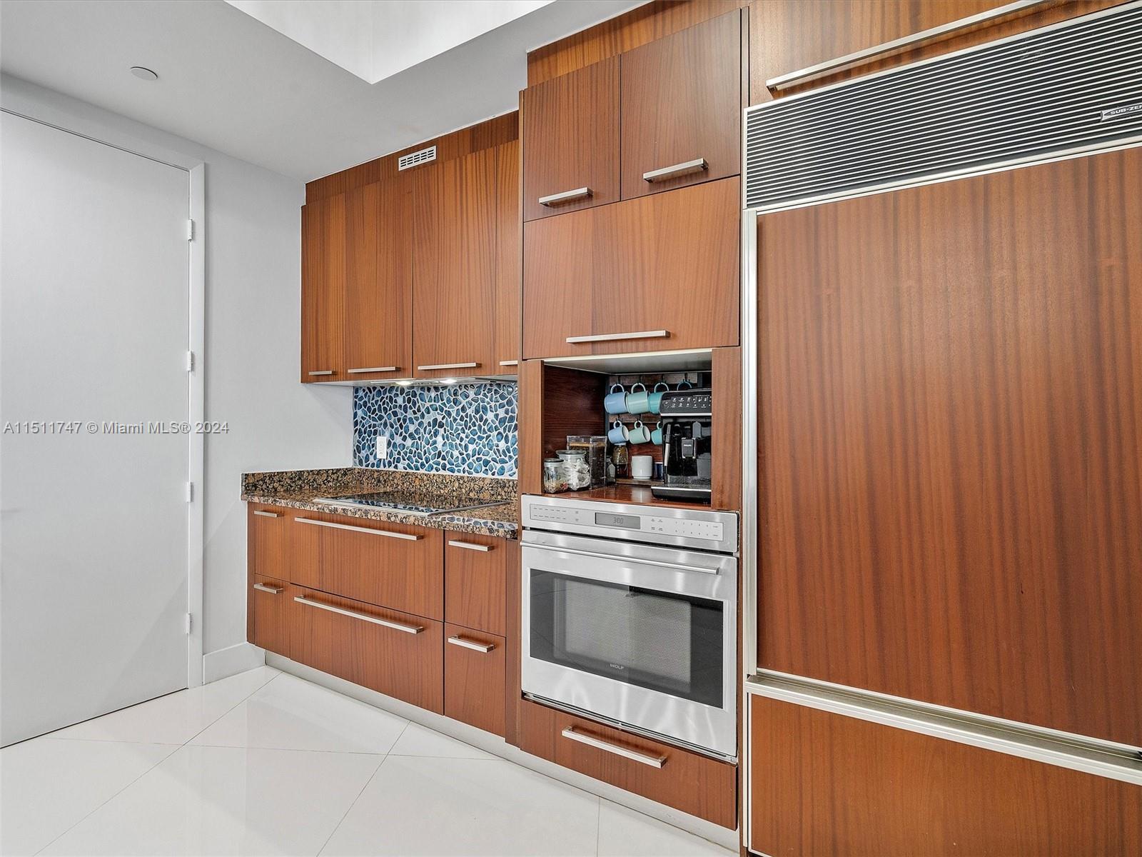 15901 Collins Ave # 2607