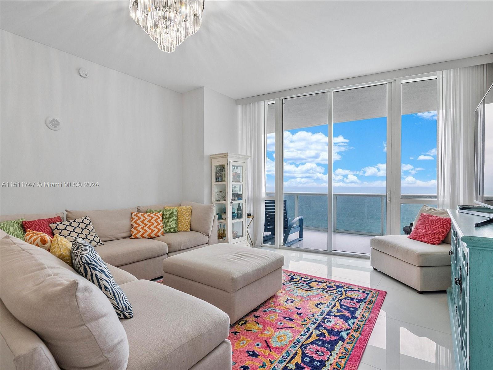 15901 Collins Ave # 2607