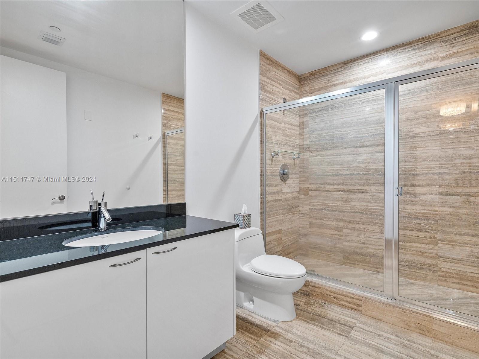 15901 Collins Ave # 2607