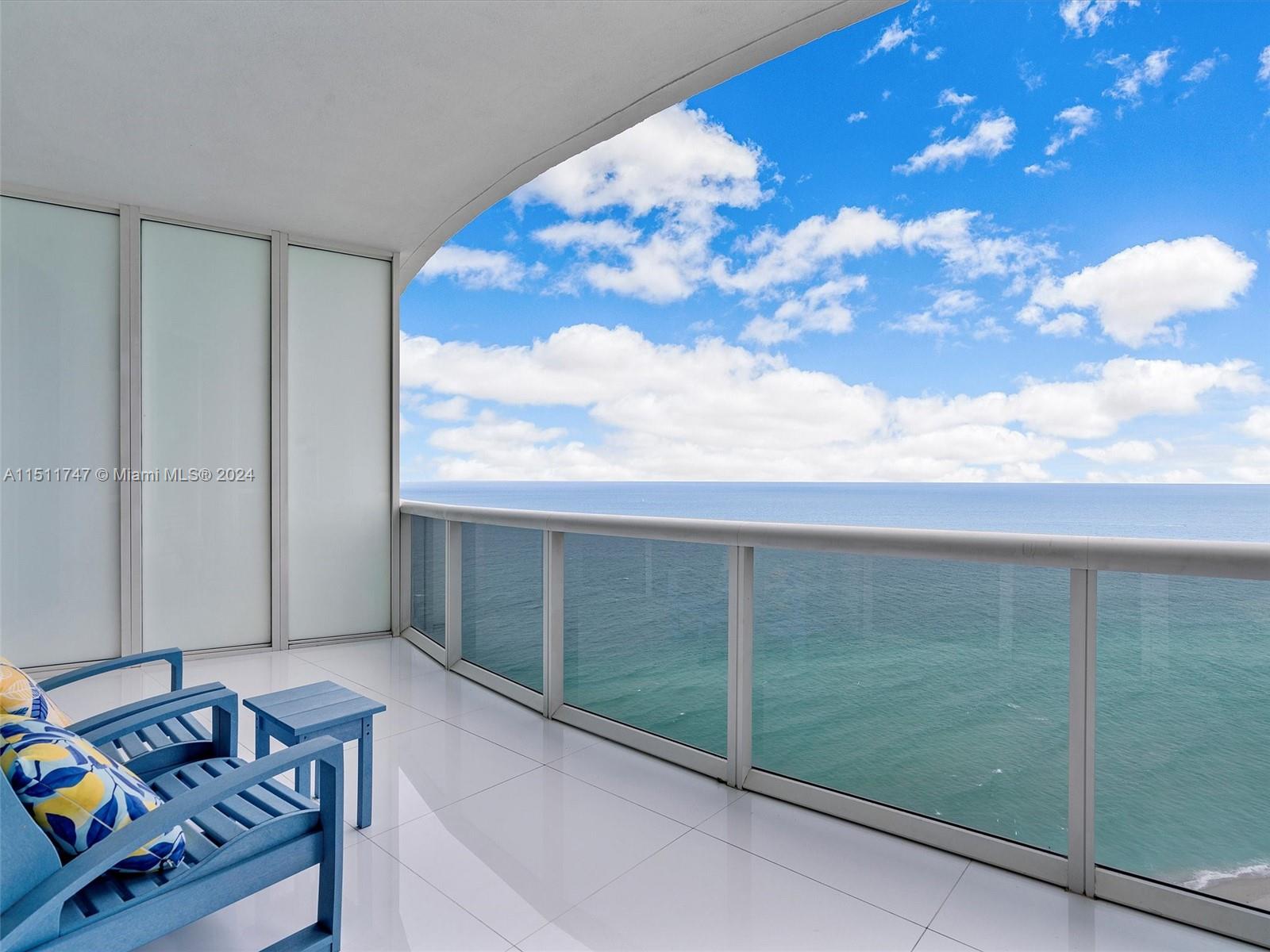 15901 Collins Ave # 2607