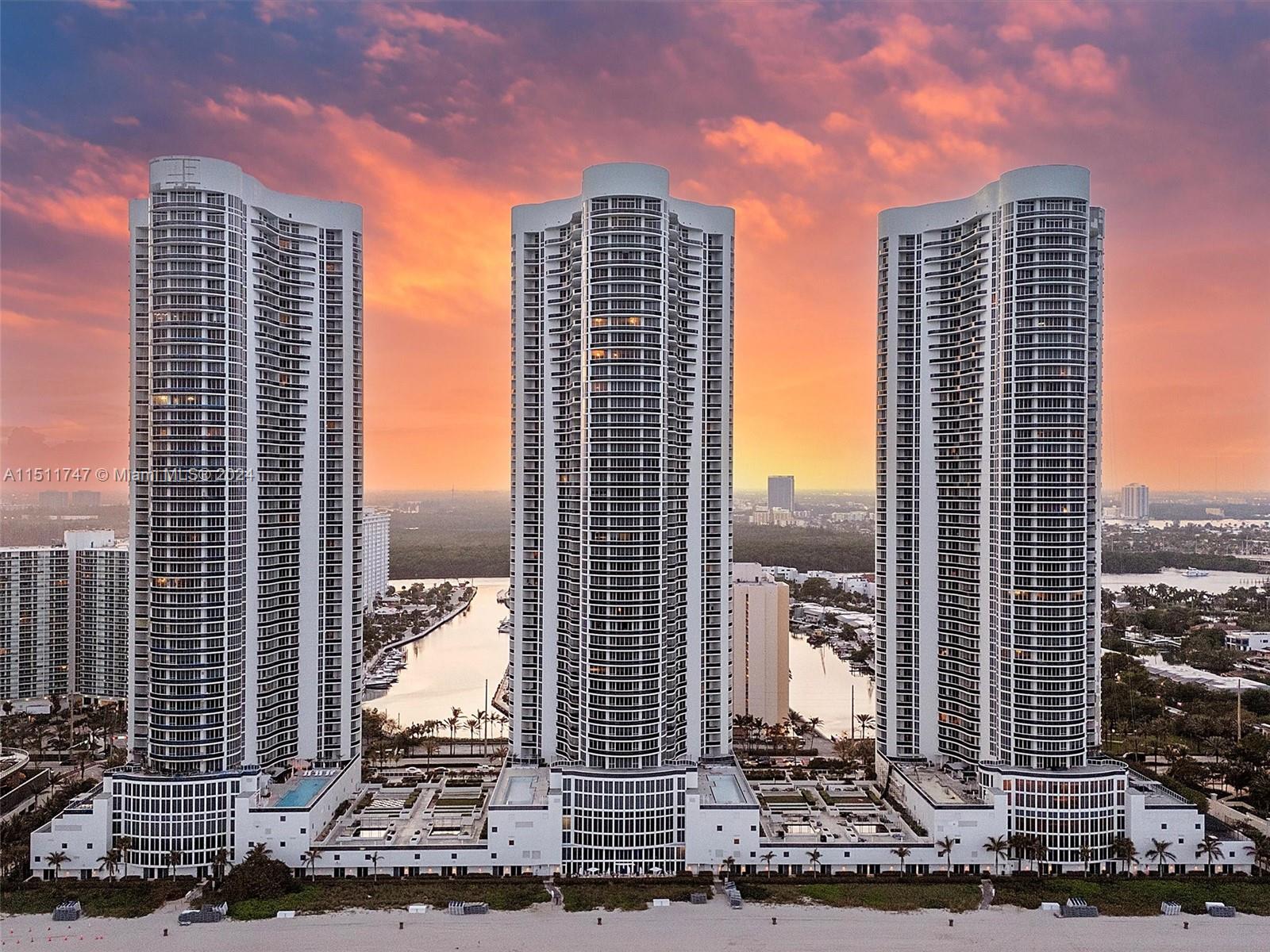 15901 Collins Ave # 2607