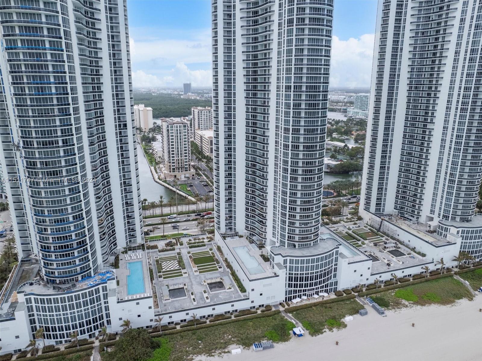15901 Collins Ave # 2607
