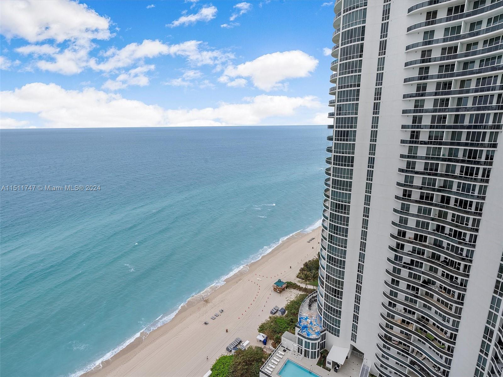 15901 Collins Ave # 2607