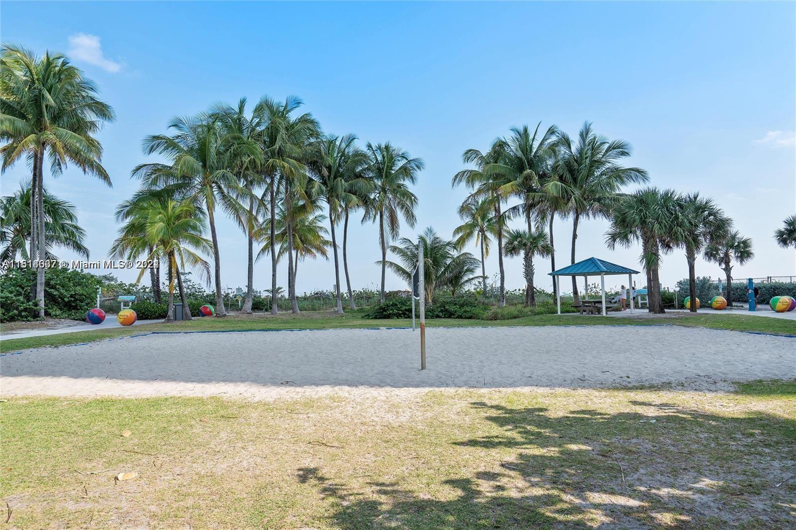 1817 S Ocean Dr # 220