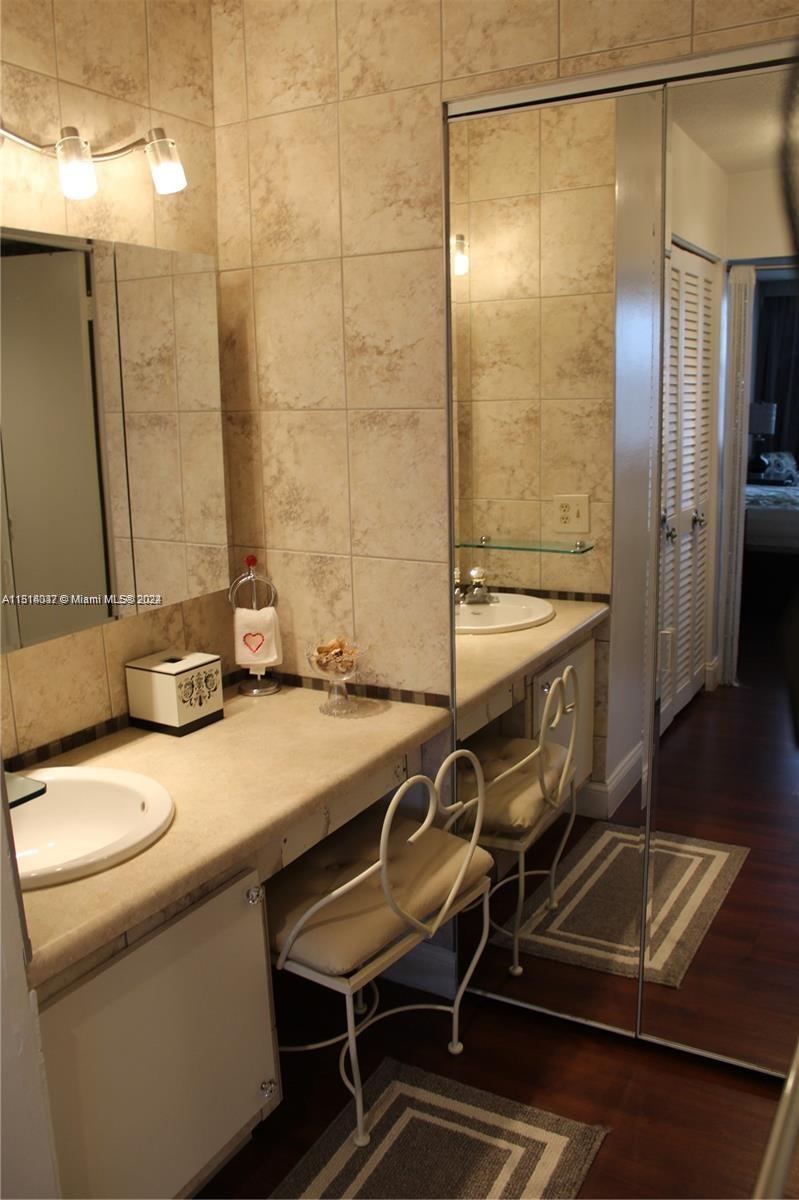 1817 S Ocean Dr # 220