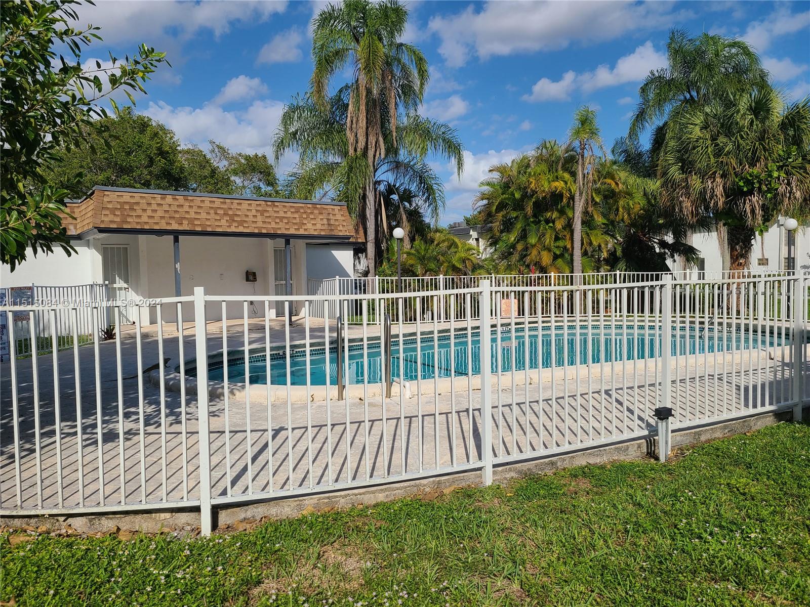 7244 SW 94th Pl # C6