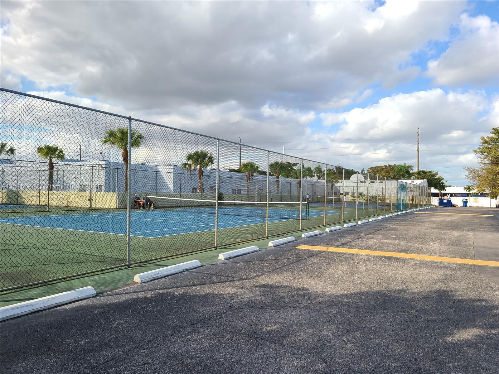 7244 SW 94th Pl # C6