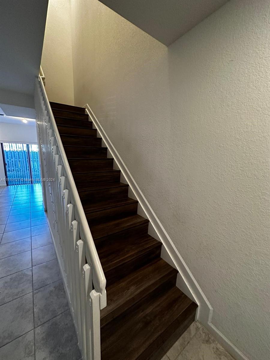 11245 SW 249th St # 11245