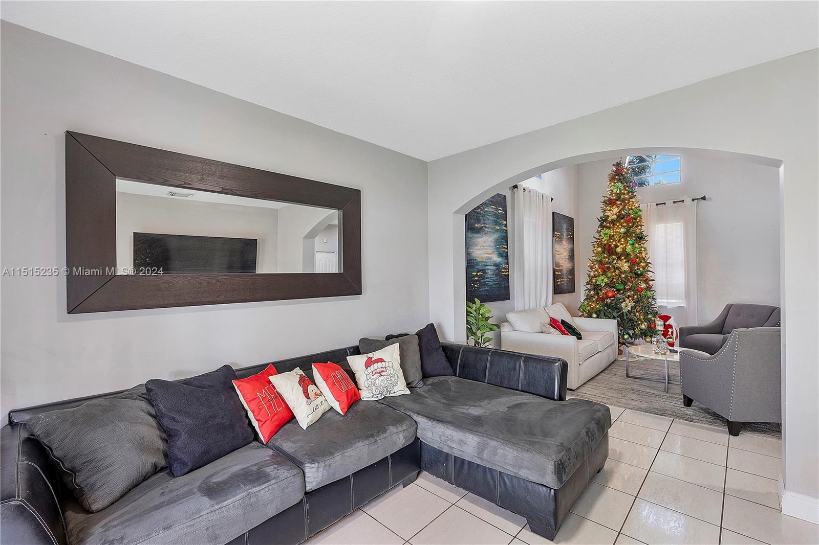 2734 NE 41st Rd