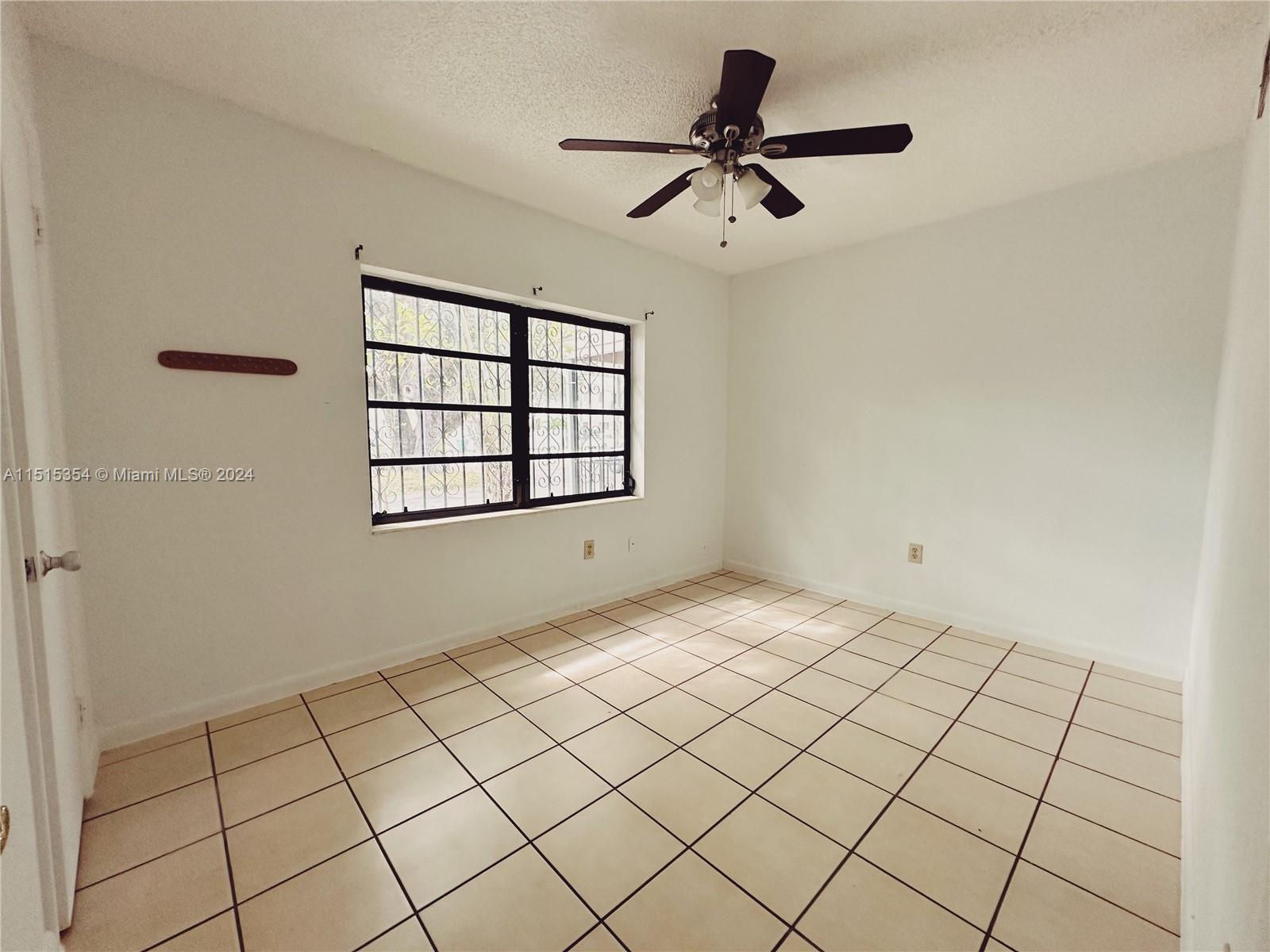 3051 NW 14th St # 3051
