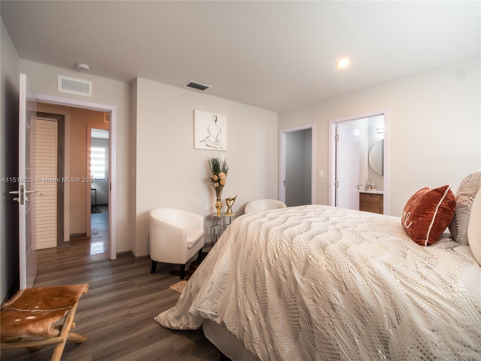 916 NW 8 STREET # 2