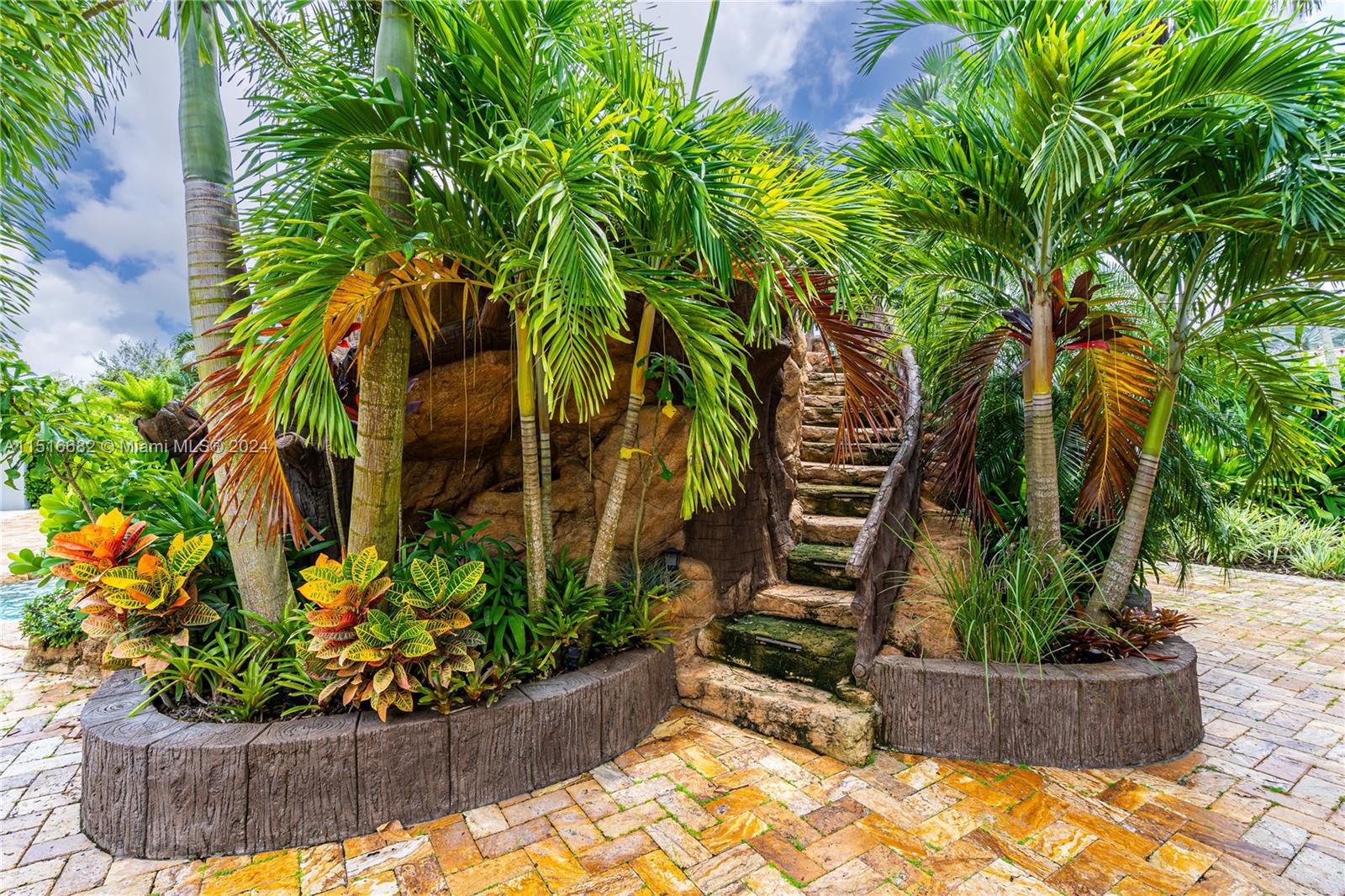 16920 SW 192nd St