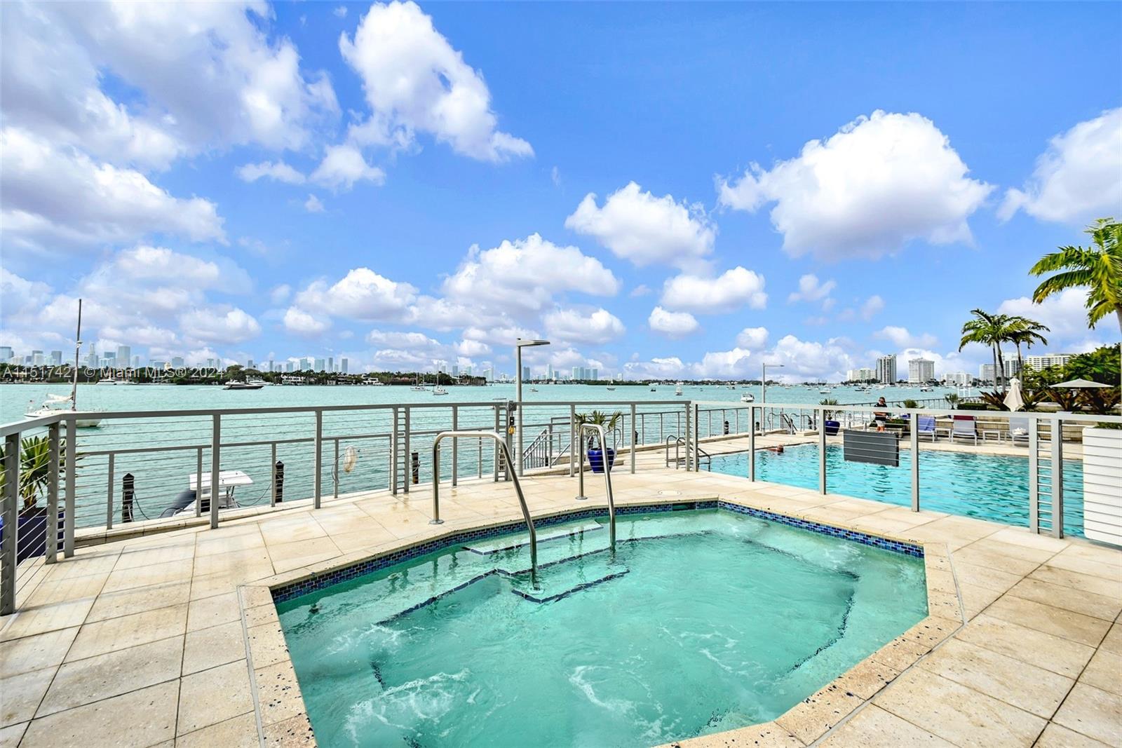 800 West Ave # 530