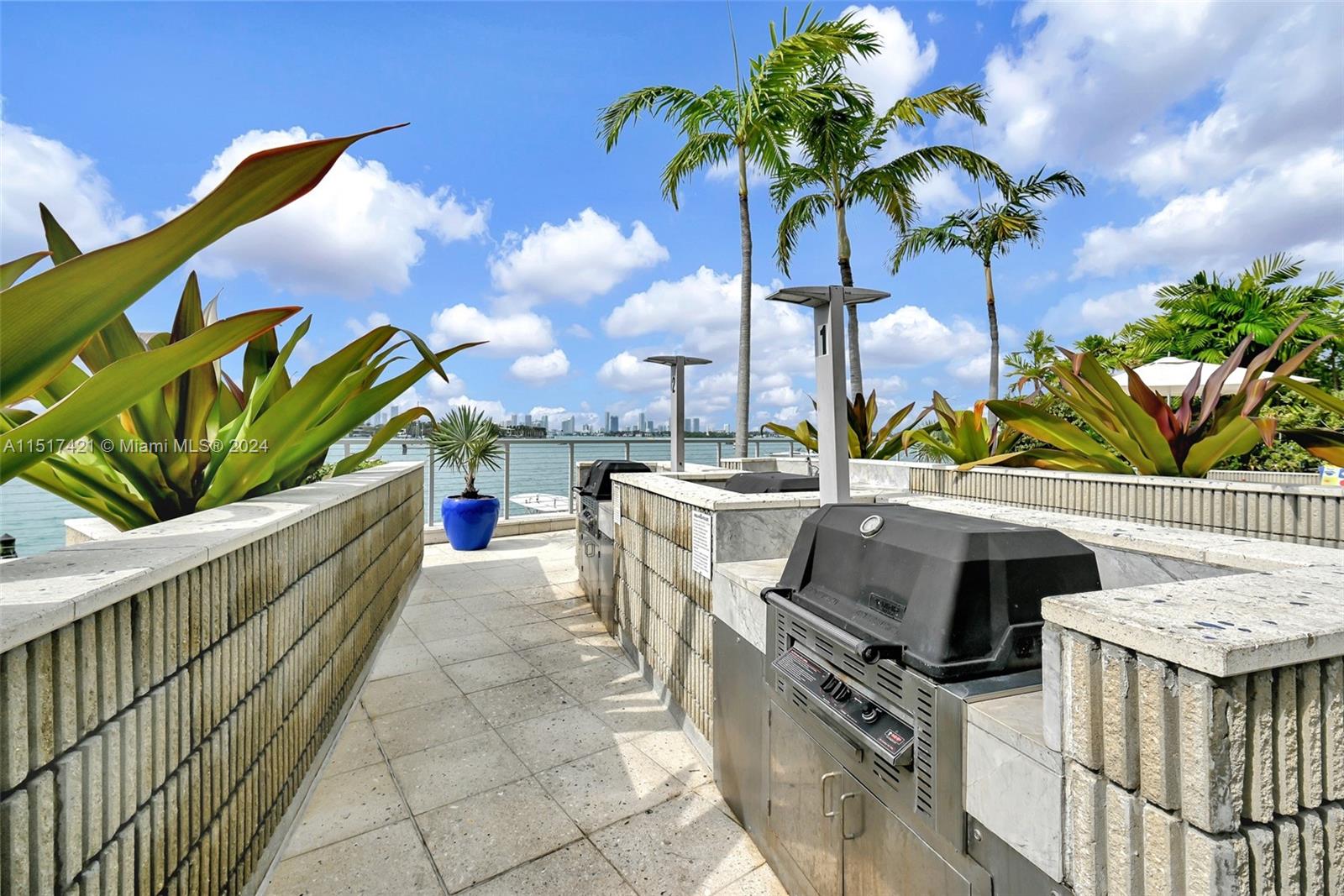 800 West Ave # 530