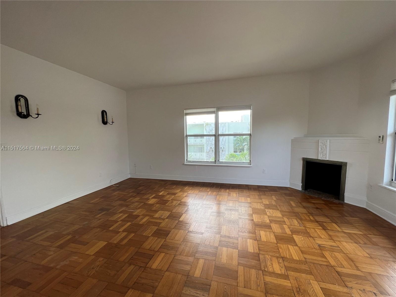 4035 N Meridian Ave # 302