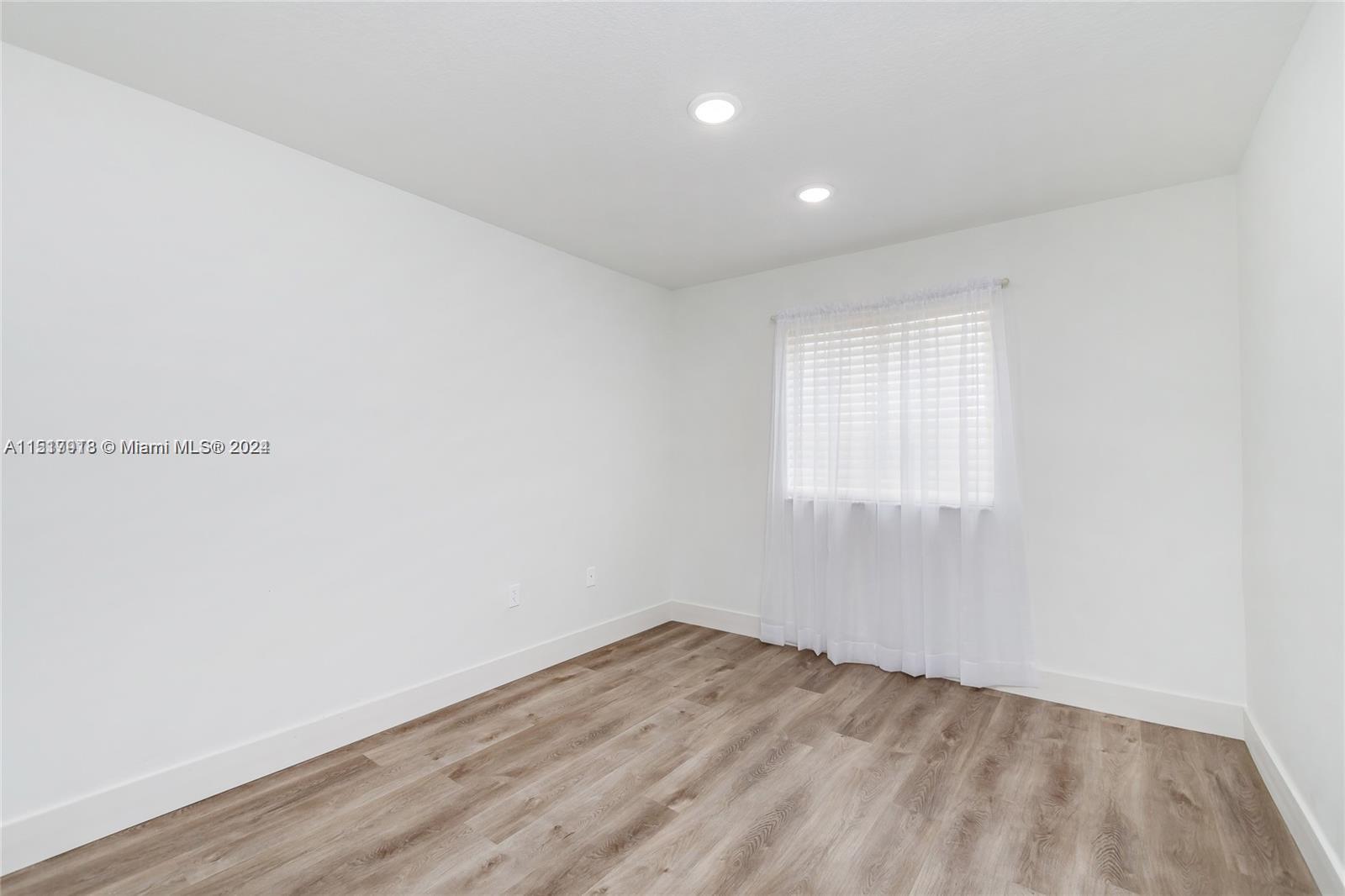 2909 SE 15th Ter # 2909