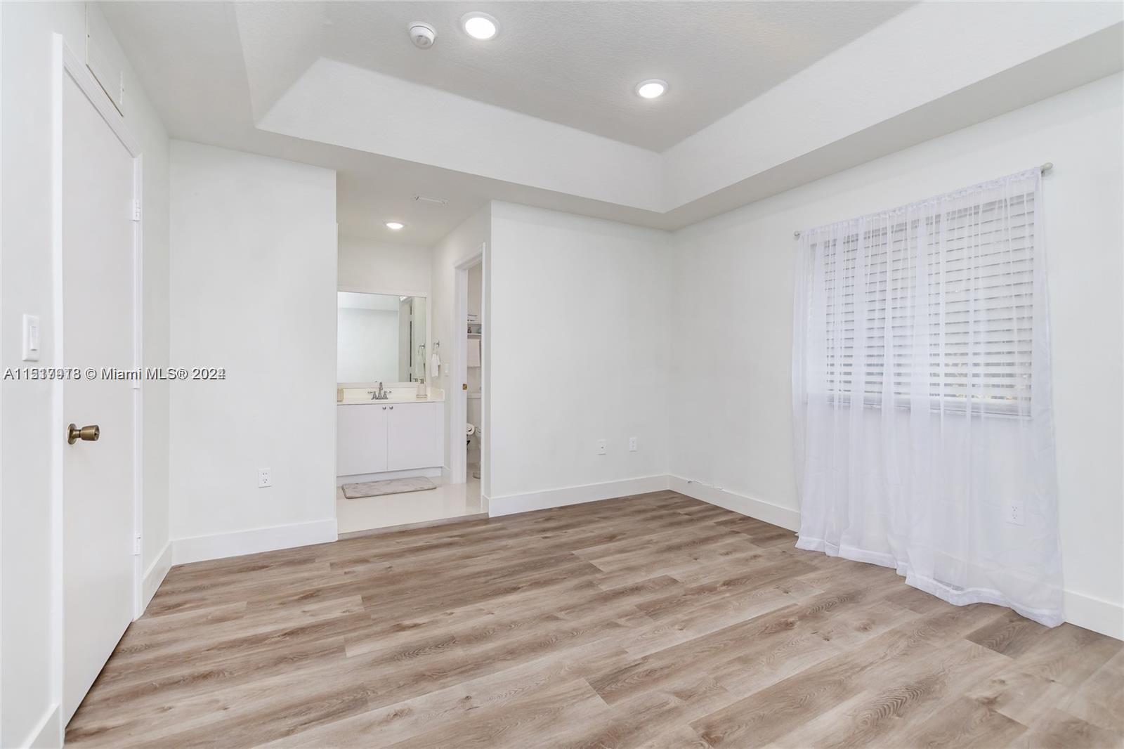 2909 SE 15th Ter # 2909