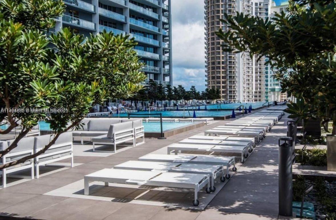475 Brickell Ave # 3509