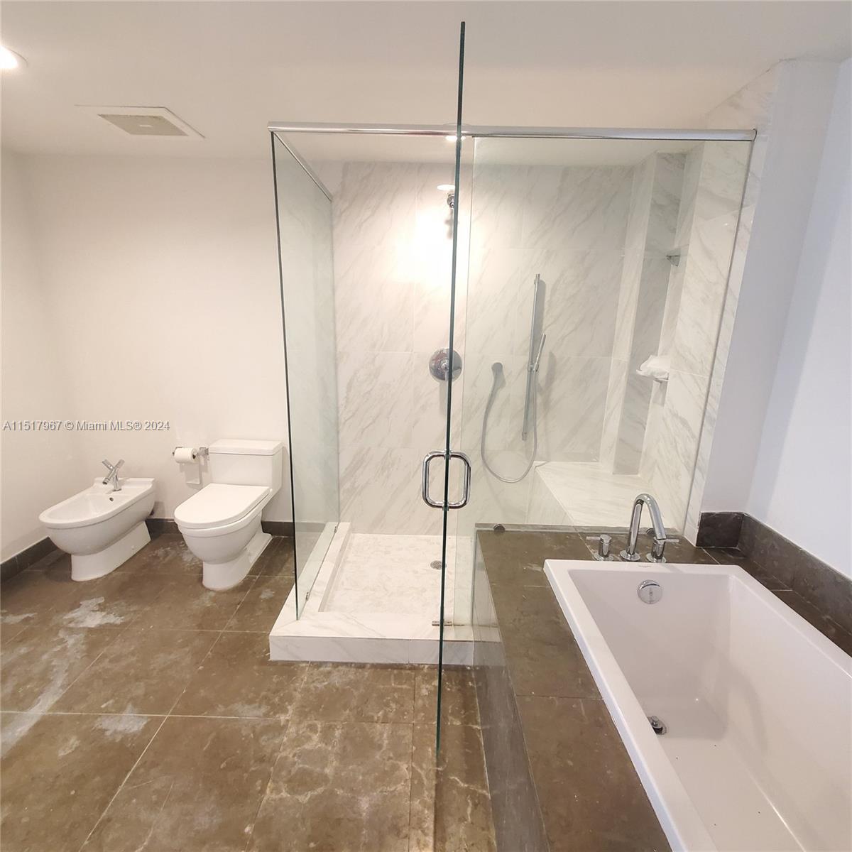 475 Brickell Ave # 3509