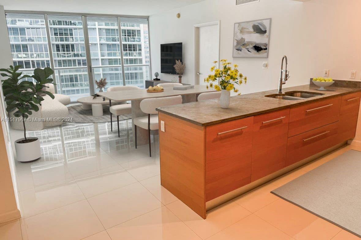 475 Brickell Ave # 3509